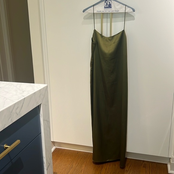 Reformation. Green dress. Size M - Picture 1 of 5